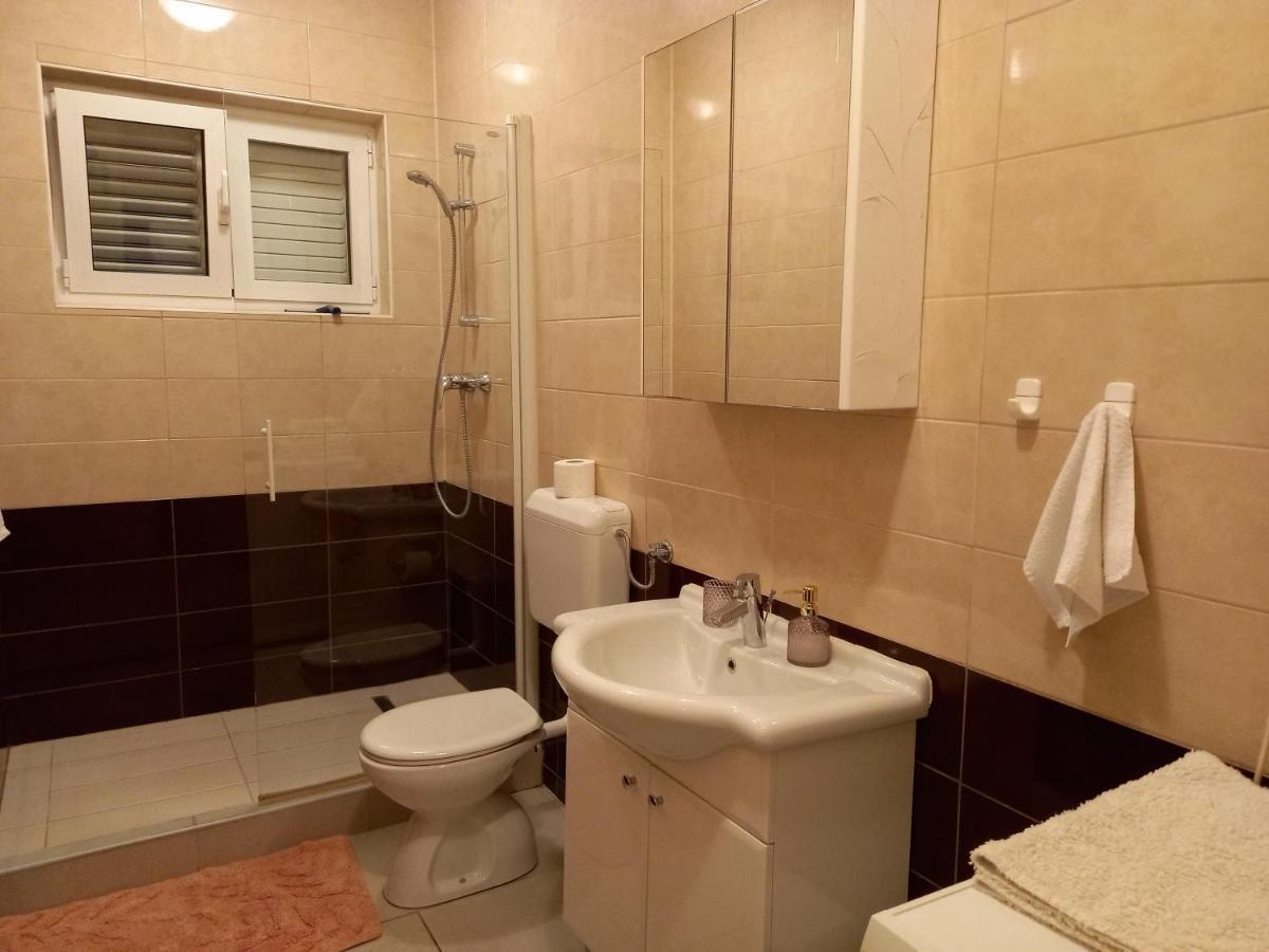 Apartman Noni Biograd Na Moru Εξωτερικό φωτογραφία