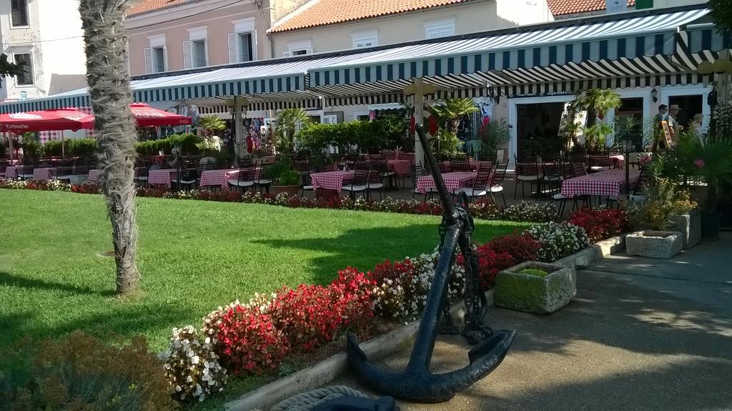 Apartman Noni Biograd Na Moru Εξωτερικό φωτογραφία